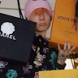 Meet your Posher, Olive